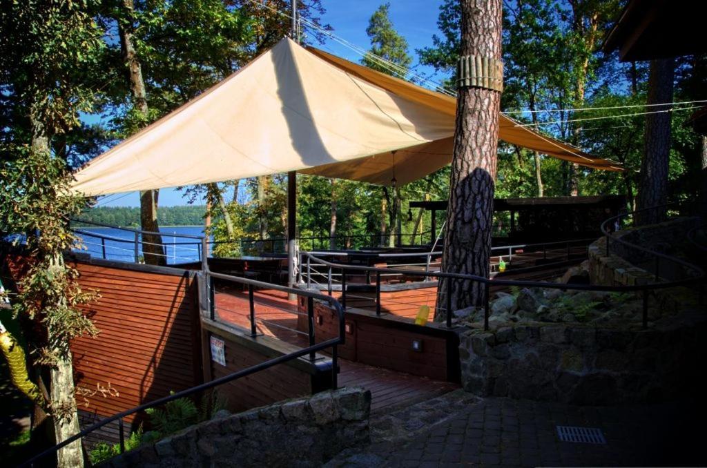 Marina Szalonego Greka Old Hotel Borne Sulinowo Buitenkant foto
