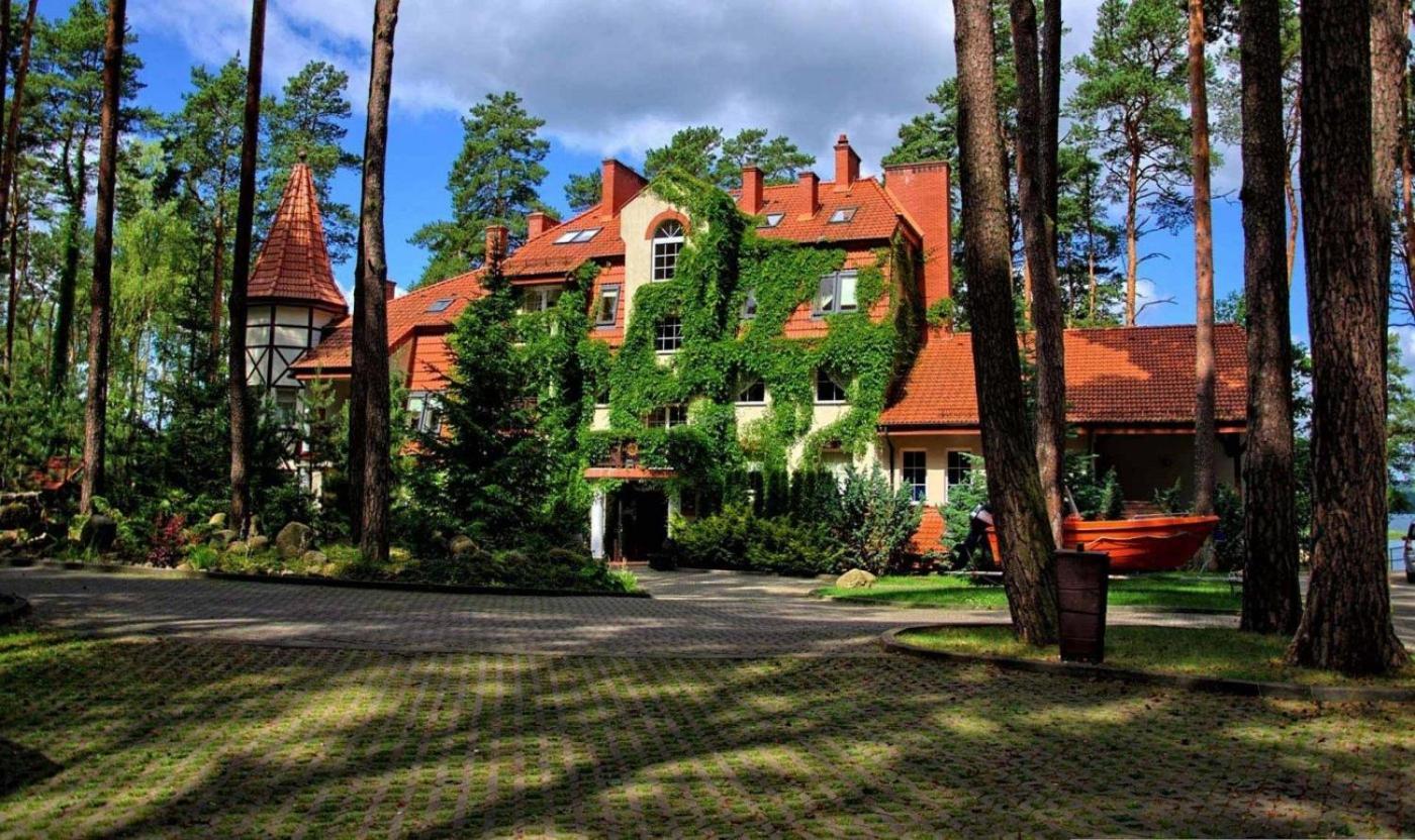 Marina Szalonego Greka Old Hotel Borne Sulinowo Buitenkant foto